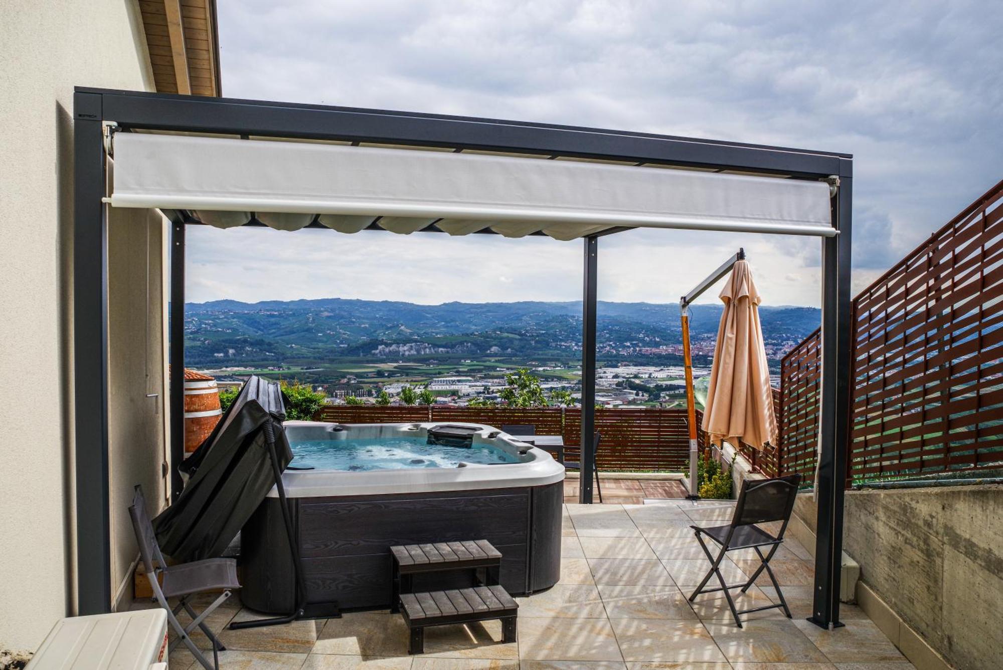 Vista Langhe - Cerratohouses Guarene Bagian luar foto